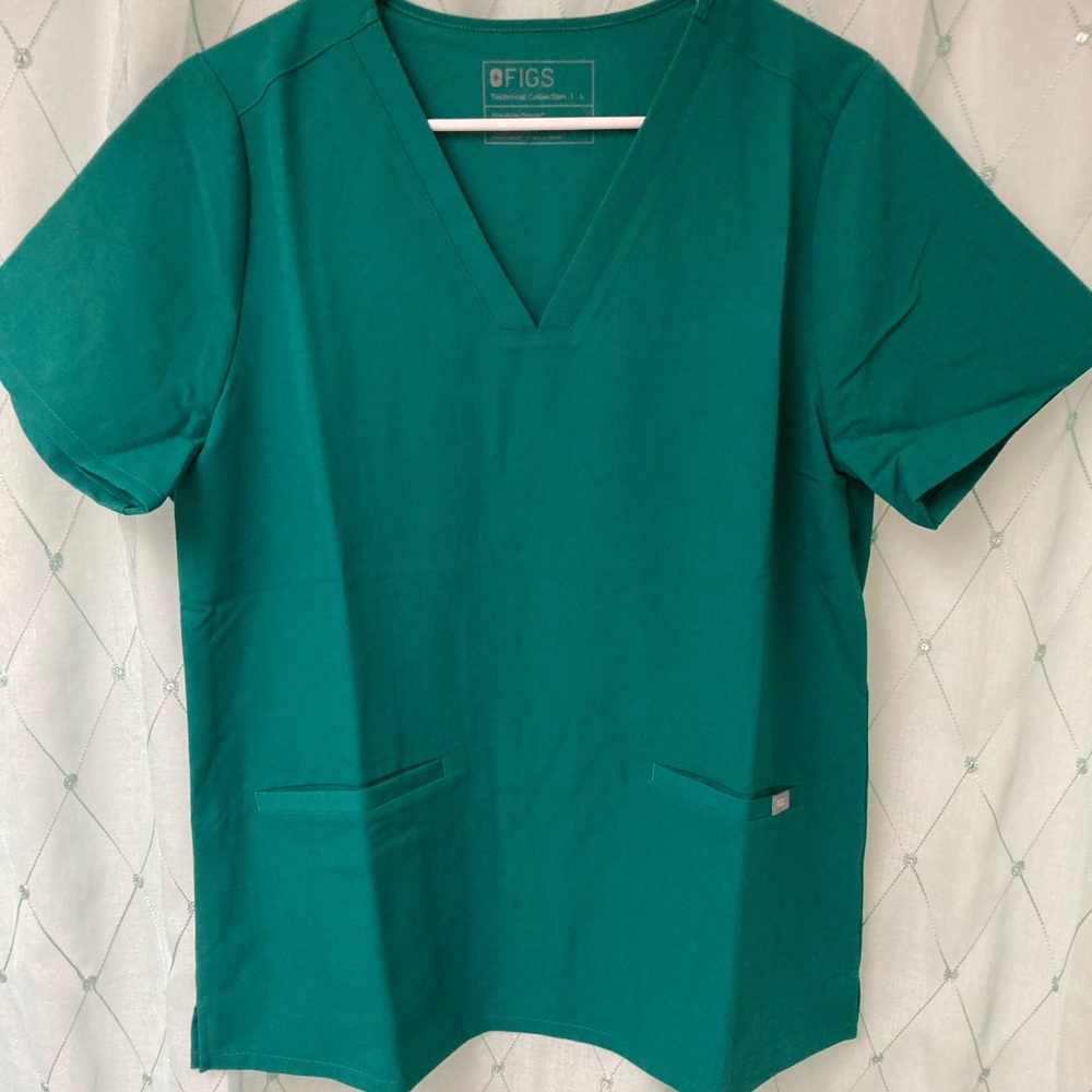 Casma 3 Pocket Hunter Green Large Top